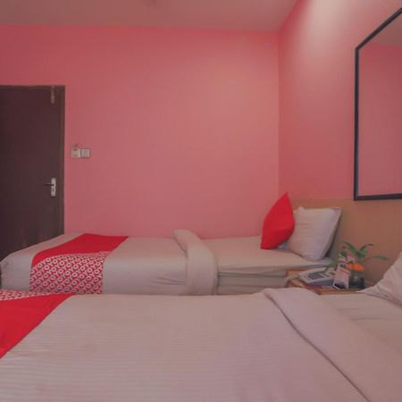Oyo 789 Hotel Shivam Plaza Kathmandu Exterior photo